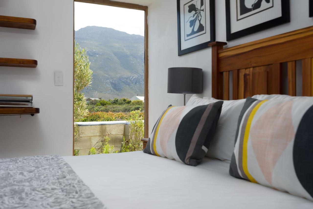 Stay At Friends Economic Rooms Malkopvlei 外观 照片