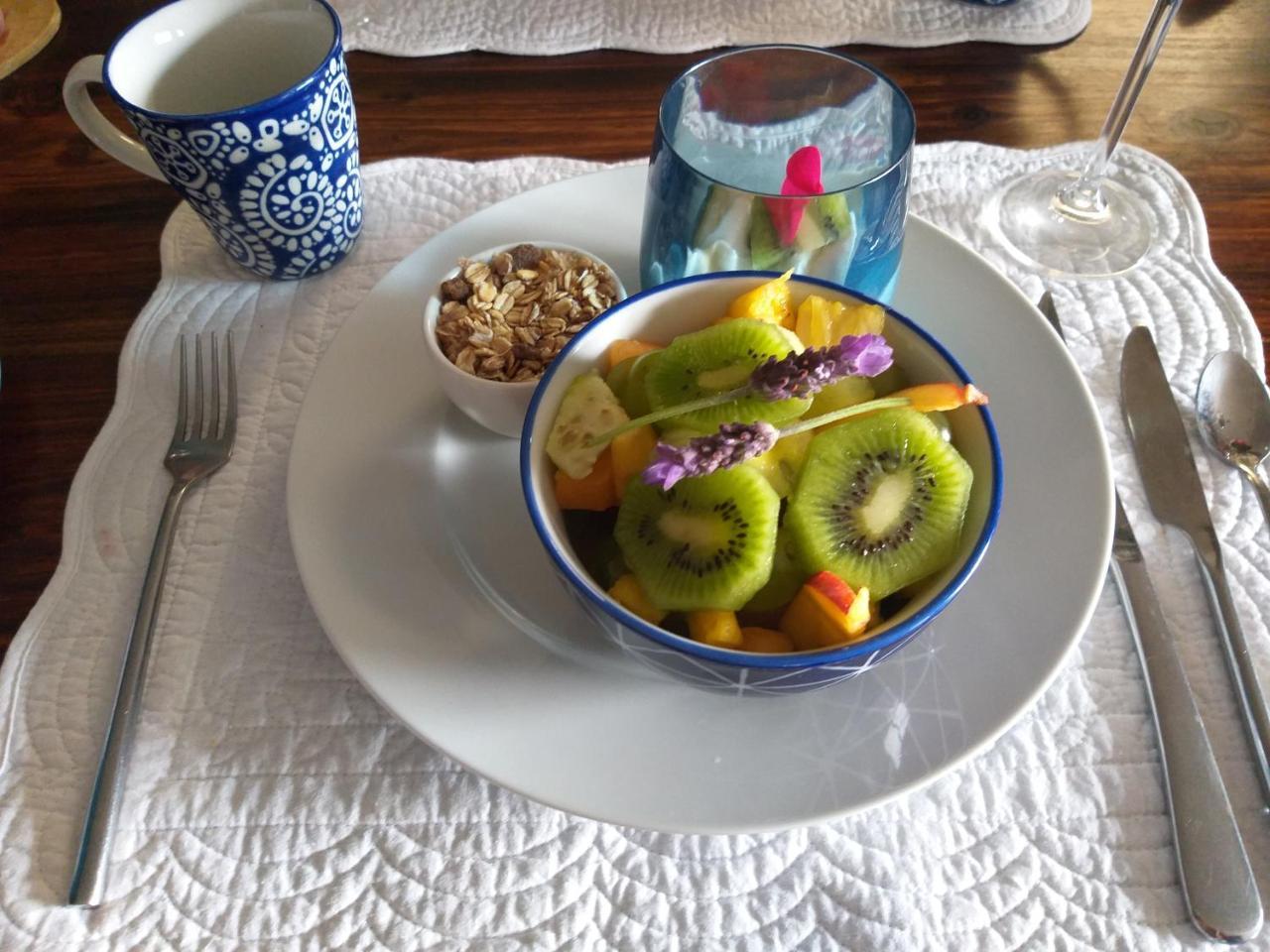 Stay At Friends Economic Rooms Malkopvlei 外观 照片