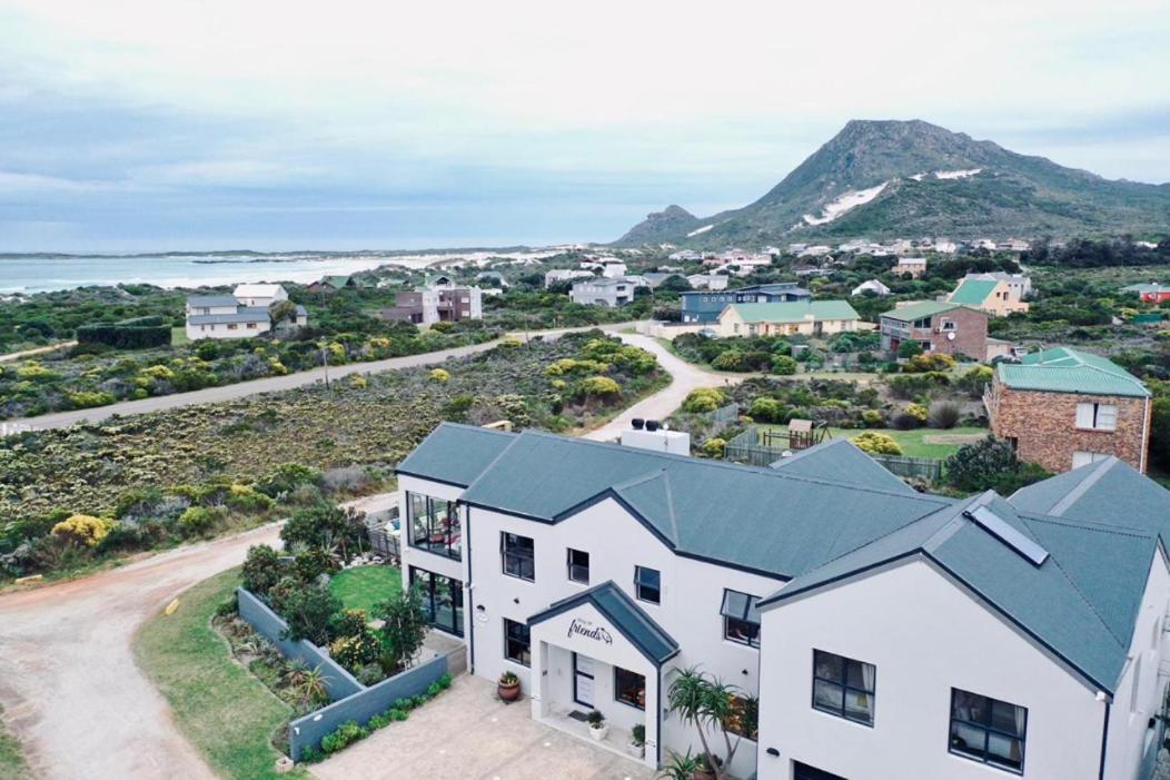 Stay At Friends Economic Rooms Malkopvlei 外观 照片